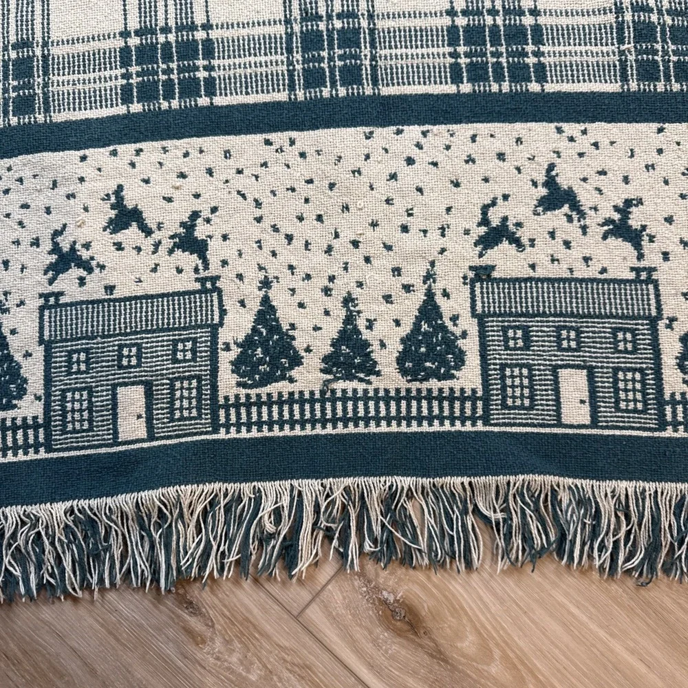 Vintage Green White Christmas Throw Blanket Snow House‎ Reindeer 66x44 Fringed
